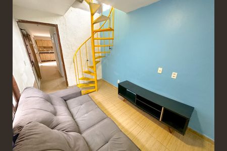 Apartamento para alugar com 65m², 2 quartos e sem vagaSala de TV