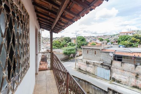 Casa à venda com 90m², 2 quartos e sem vagaVaranda da Casa de Cima