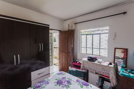 Casa à venda com 90m², 2 quartos e sem vagaQuarto