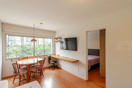 Sala de apartamento para alugar com 1 quarto, 37m² em Itaim Bibi, São Paulo