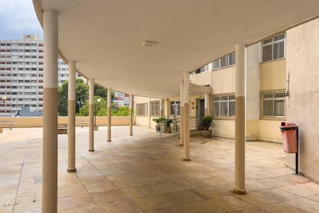 Apartamento à venda com 68m², 3 quartos e sem vagaEntrada