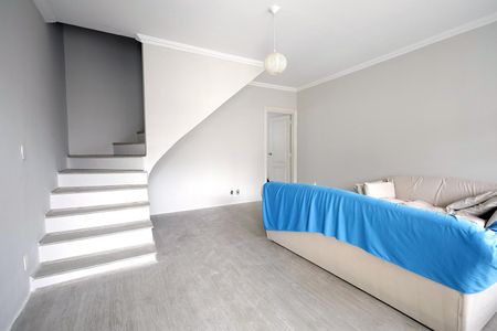 Sala de casa para alugar com 2 quartos, 118m² em Vila América, Santo André