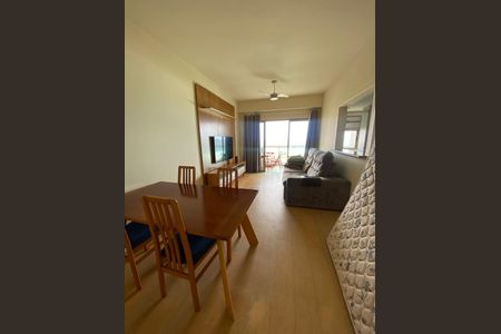 Sala de apartamento para alugar com 1 quarto, 67m² em Barra da Tijuca, Rio de Janeiro