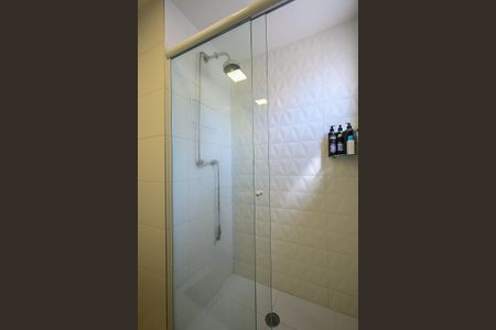 Apartamento à venda com 135m², 3 quartos e 2 vagasBanheiro da Suíte  3