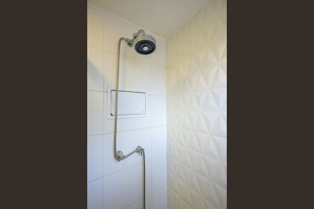 Apartamento à venda com 135m², 3 quartos e 2 vagasChuveiro do banheiro da Suíte 3