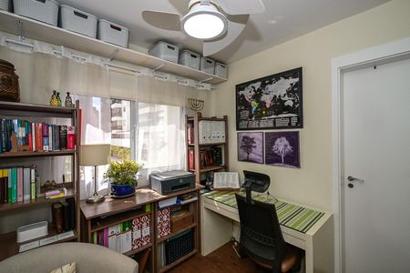 Apartamento à venda com 135m², 3 quartos e 2 vagasSuíte 2