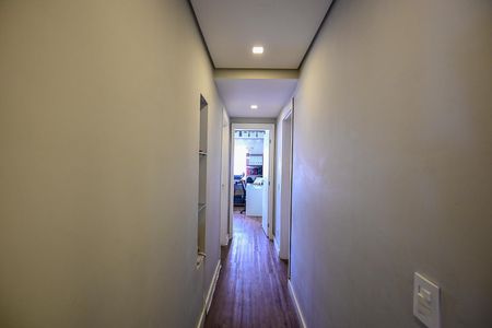 Apartamento à venda com 135m², 3 quartos e 2 vagasCorredor