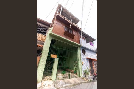 Casa para alugar com 50m², 2 quartos e 1 vagaFachada