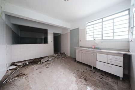 Casa à venda com 104m², 2 quartos e 1 vagaCozinha e Área de Serviço