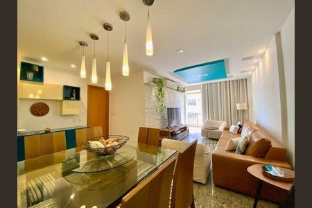 Apartamento à venda com 4 quartos, 144m² em Icaraí, Niterói