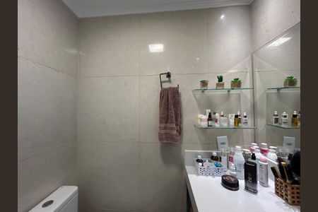 Apartamento para alugar com 131m², 3 quartos e 2 vagas Apartamento para alugar com 131m², 3 quartos e 2 vagasBanheiro da Suíte