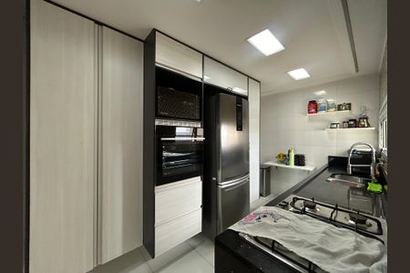 Apartamento para alugar com 131m², 3 quartos e 2 vagas Apartamento para alugar com 131m², 3 quartos e 2 vagasCozinha