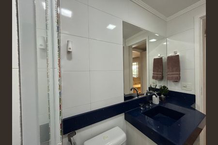 Apartamento para alugar com 131m², 3 quartos e 2 vagas Apartamento para alugar com 131m², 3 quartos e 2 vagasBanheiro