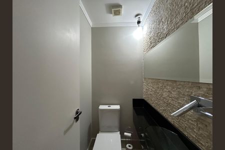 Apartamento para alugar com 131m², 3 quartos e 2 vagas Apartamento para alugar com 131m², 3 quartos e 2 vagasLavabo