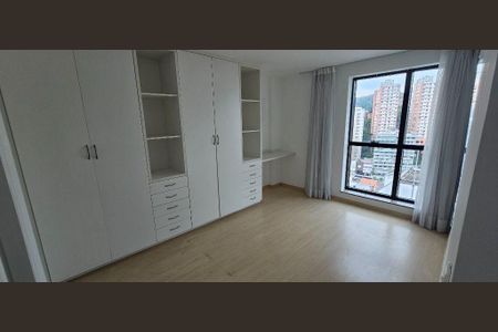 Apartamento à venda com 4 quartos, 150m² em Icaraí, Niterói
