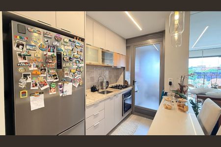 Apartamento à venda com 76m², 2 quartos e 1 vaga