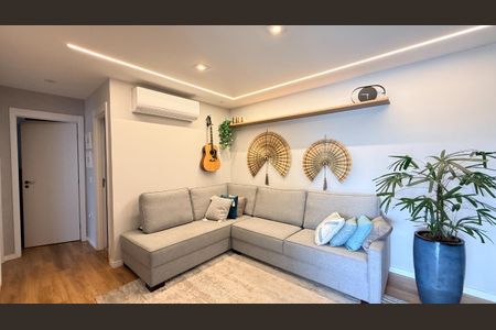 Apartamento à venda com 76m², 2 quartos e 1 vaga