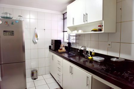 Apartamento à venda com 90m², 2 quartos e 1 vagaCozinha