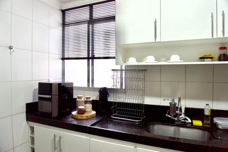 Apartamento à venda com 90m², 2 quartos e 1 vagaCozinha