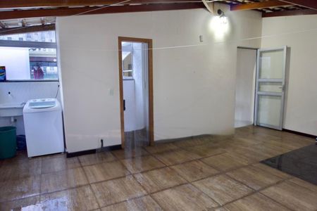 Apartamento à venda com 90m², 2 quartos e 1 vagaÁrea - Cobertura