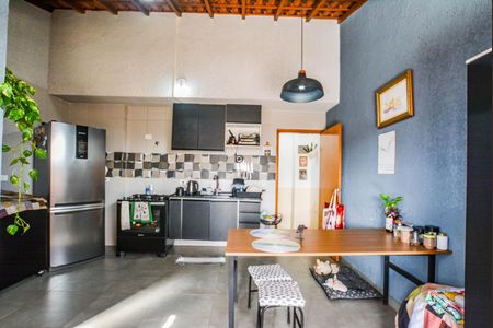 Apartamento à venda com 80m², 2 quartos e 1 vagaCozinha e Área de Serviço