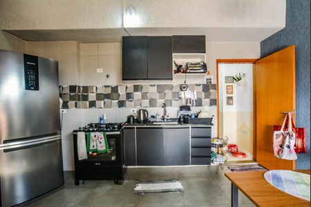 Apartamento à venda com 80m², 2 quartos e 1 vagaCozinha e Área de Serviço