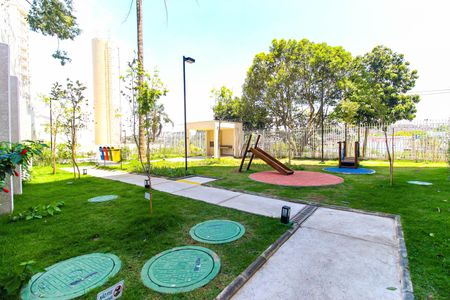 Apartamento para alugar com 33m², 2 quartos e sem vagaÁrea comum - Playground