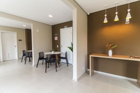Apartamento para alugar com 33m², 2 quartos e sem vagaÁrea comum - Salão de festas