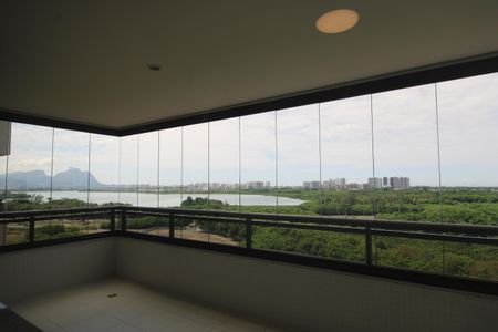 Apartamento à venda com 118m², 3 quartos e 2 vagasQuarto 1 - Vista