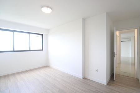 Apartamento à venda com 118m², 3 quartos e 2 vagasSuíte 