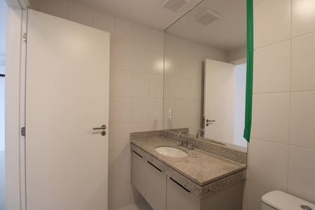 Apartamento à venda com 118m², 3 quartos e 2 vagasBanheiro social