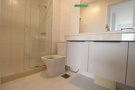 Apartamento à venda com 118m², 3 quartos e 2 vagasBanheiro da suíte 