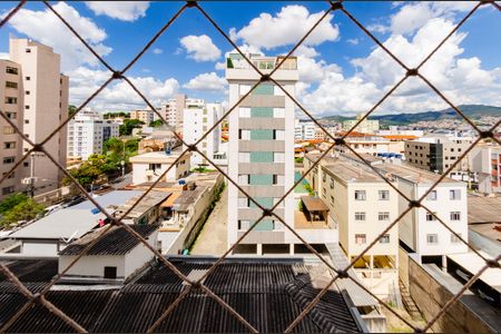 Apartamento à venda com 120m², 4 quartos e 3 vagasVista