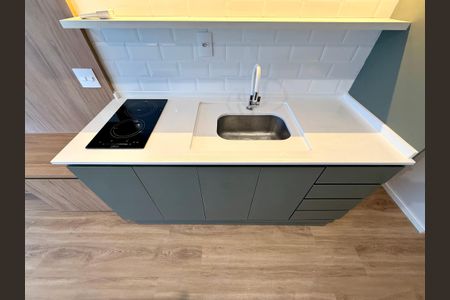 Studio para alugar com 25m², 1 quarto e sem vaga Studio para alugar com 25m², 1 quarto e sem vagaCozinha