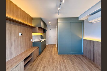 Quarto de kitnet/studio para alugar com 0 quarto, 24m² em Vila Cordeiro, São Paulo