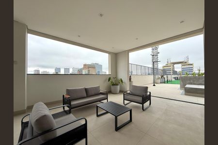 Studio para alugar com 25m², 1 quarto e sem vaga Studio para alugar com 25m², 1 quarto e sem vagaTerraço