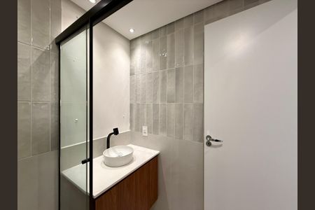 Studio para alugar com 25m², 1 quarto e sem vaga Studio para alugar com 25m², 1 quarto e sem vagaBanheiro