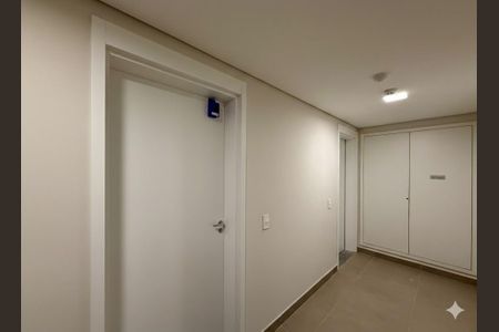 Studio para alugar com 25m², 1 quarto e sem vaga Studio para alugar com 25m², 1 quarto e sem vagaHall Apartamento