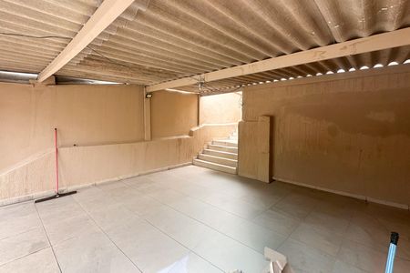 Casa para alugar com 70m², 2 quartos e 1 vaga Casa para alugar com 70m², 2 quartos e 1 vagaGaragem