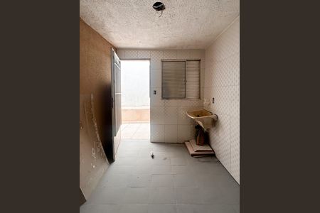 Casa para alugar com 70m², 2 quartos e 1 vaga Casa para alugar com 70m², 2 quartos e 1 vagaÁrea de Serviço