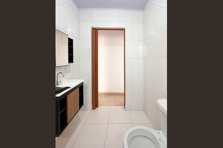 Casa para alugar com 70m², 2 quartos e 1 vaga Casa para alugar com 70m², 2 quartos e 1 vagaBanheiro Social