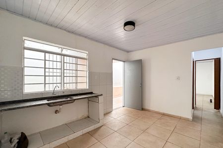 Casa para alugar com 70m², 2 quartos e 1 vaga Casa para alugar com 70m², 2 quartos e 1 vagaCozinha