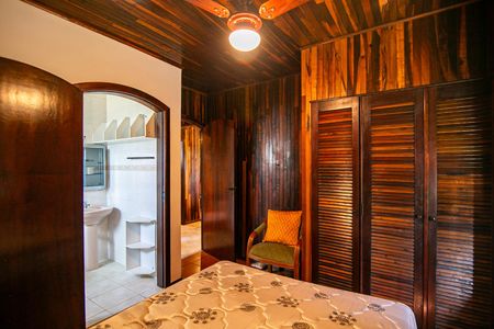 Casa para alugar com 120m², 4 quartos e 2 vagasSuite 