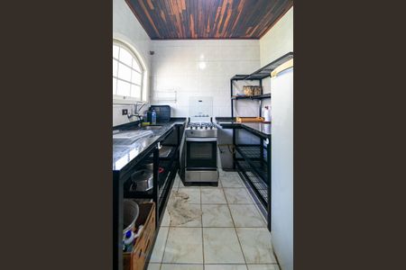 Casa para alugar com 120m², 4 quartos e 2 vagasCozinha