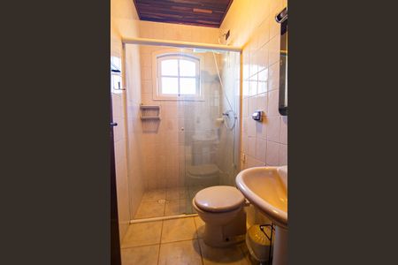 Casa para alugar com 120m², 4 quartos e 2 vagasBanheiro