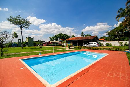Casa para alugar com 120m², 4 quartos e 2 vagasArea externa - piscina