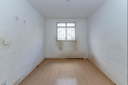 Quarto 2 de apartamento à venda com 2 quartos, 45m² em Camargos, Belo Horizonte
