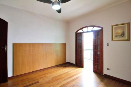 Casa à venda com 3 quartos, 207m² em Campestre, Santo André