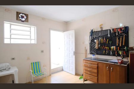 Casa à venda com 6 quartos, 300m² em Vila Carrão, São Paulo