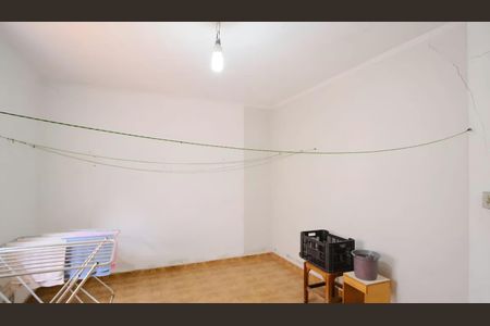 Casa à venda com 6 quartos, 300m² em Vila Carrão, São Paulo